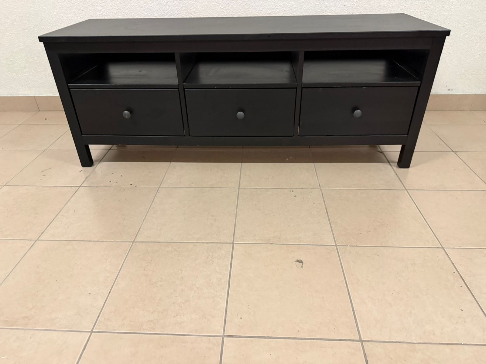 TV stand from IKEA - Image 2