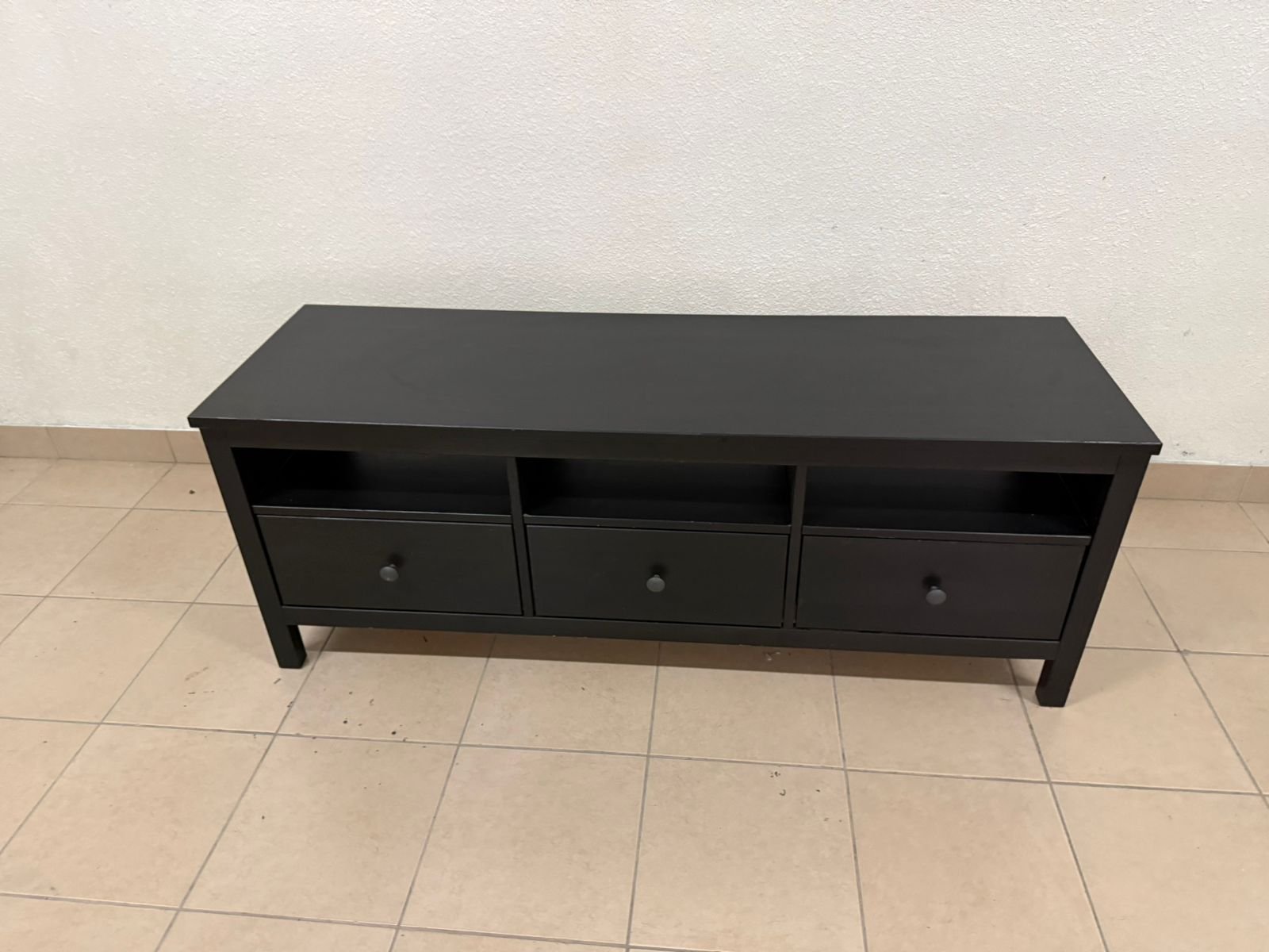TV stand from IKEA - Image 8