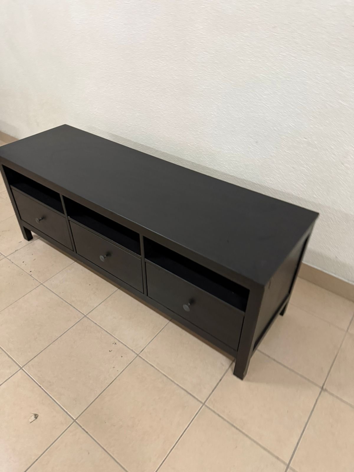 TV stand from IKEA - Image 12