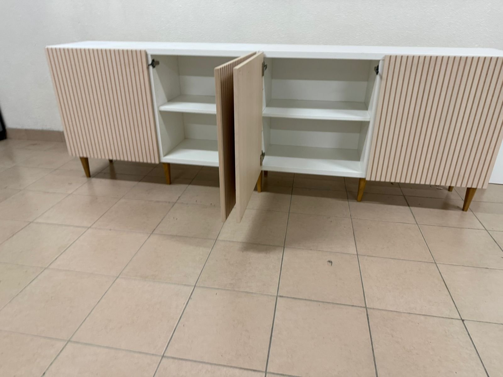 IKEA buffet - Image 4