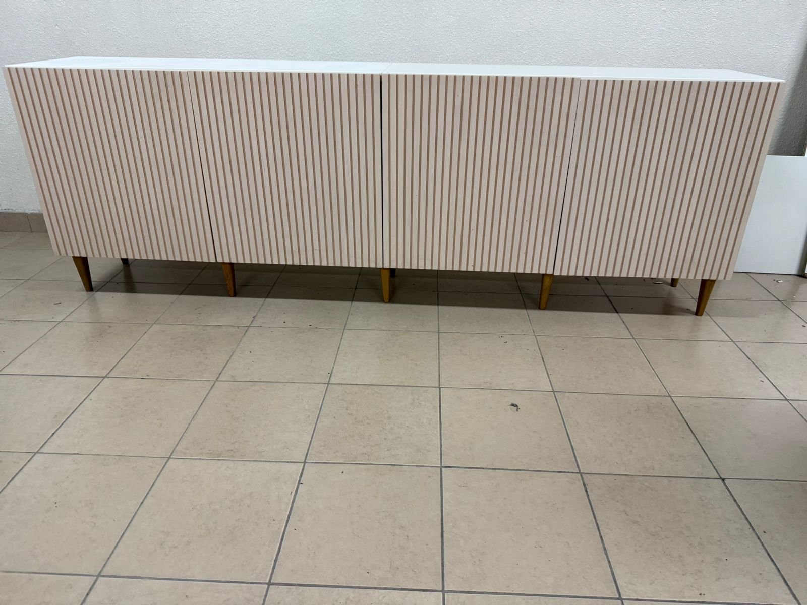 IKEA buffet - Image 9