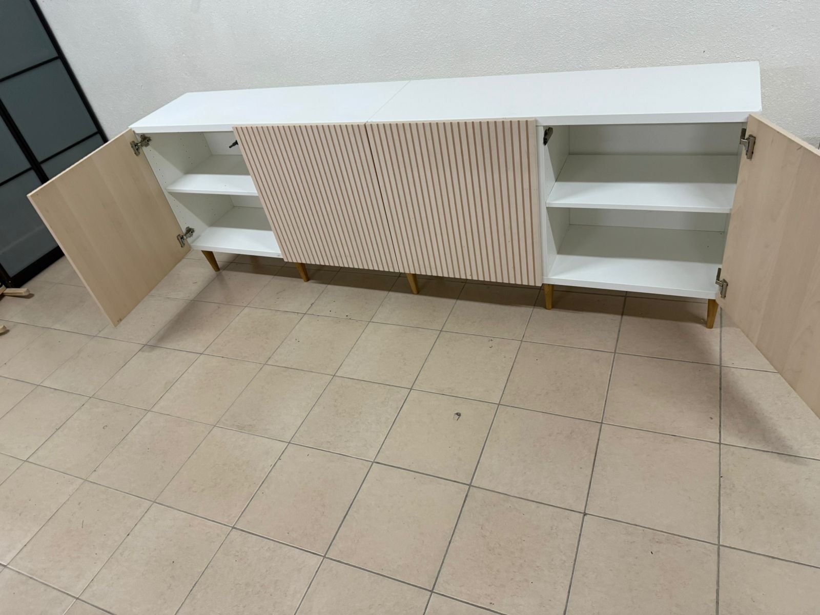 IKEA buffet - Image 14