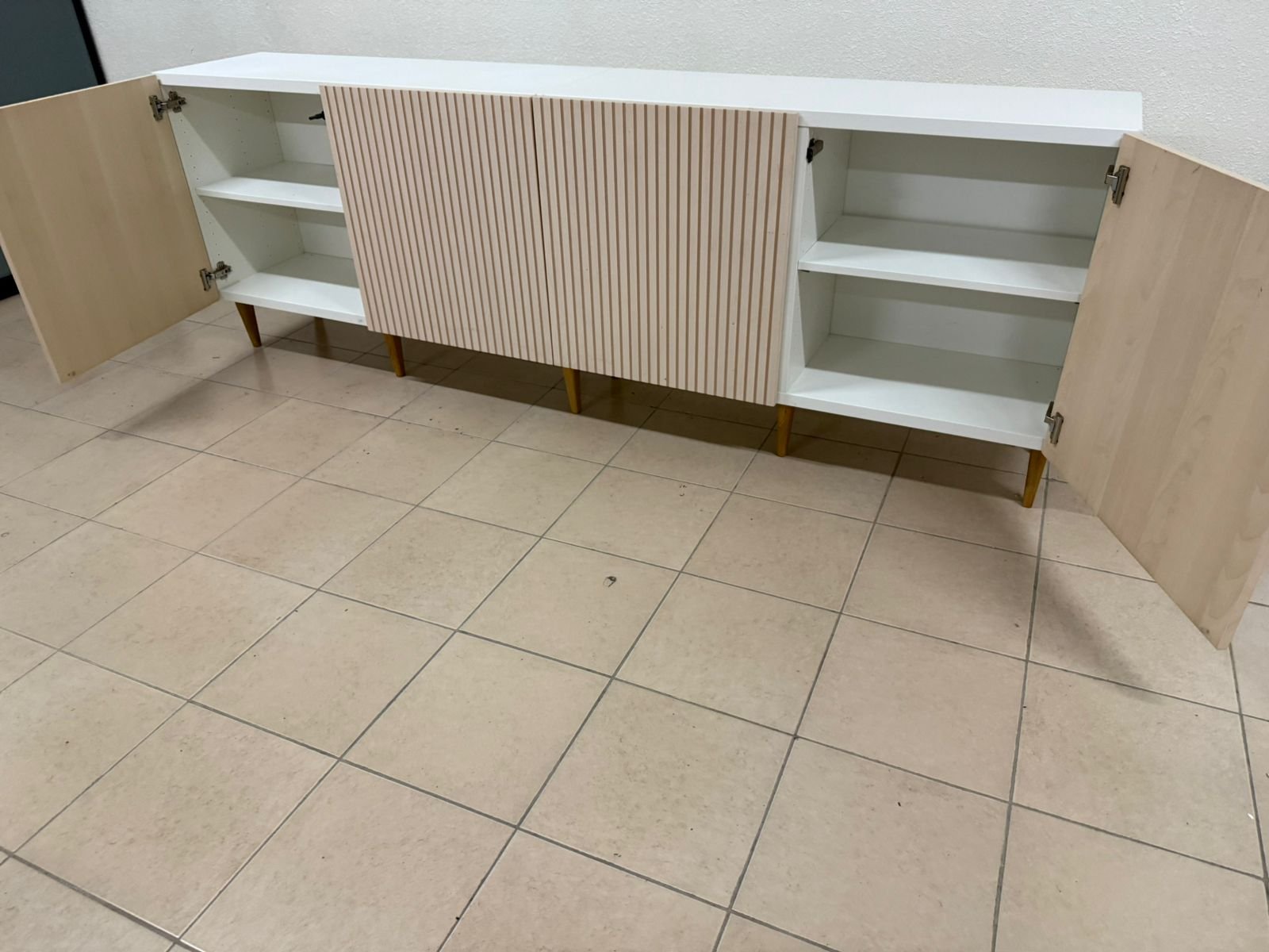 IKEA buffet - Image 15