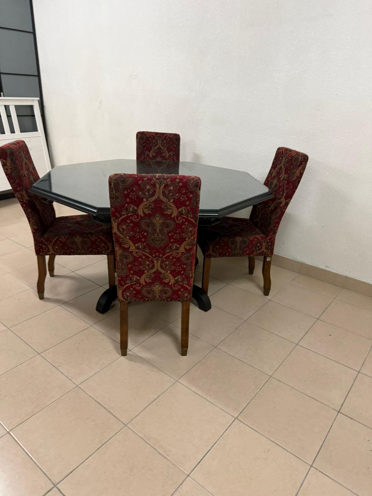 Dining table with four chairs from The One - Image 2