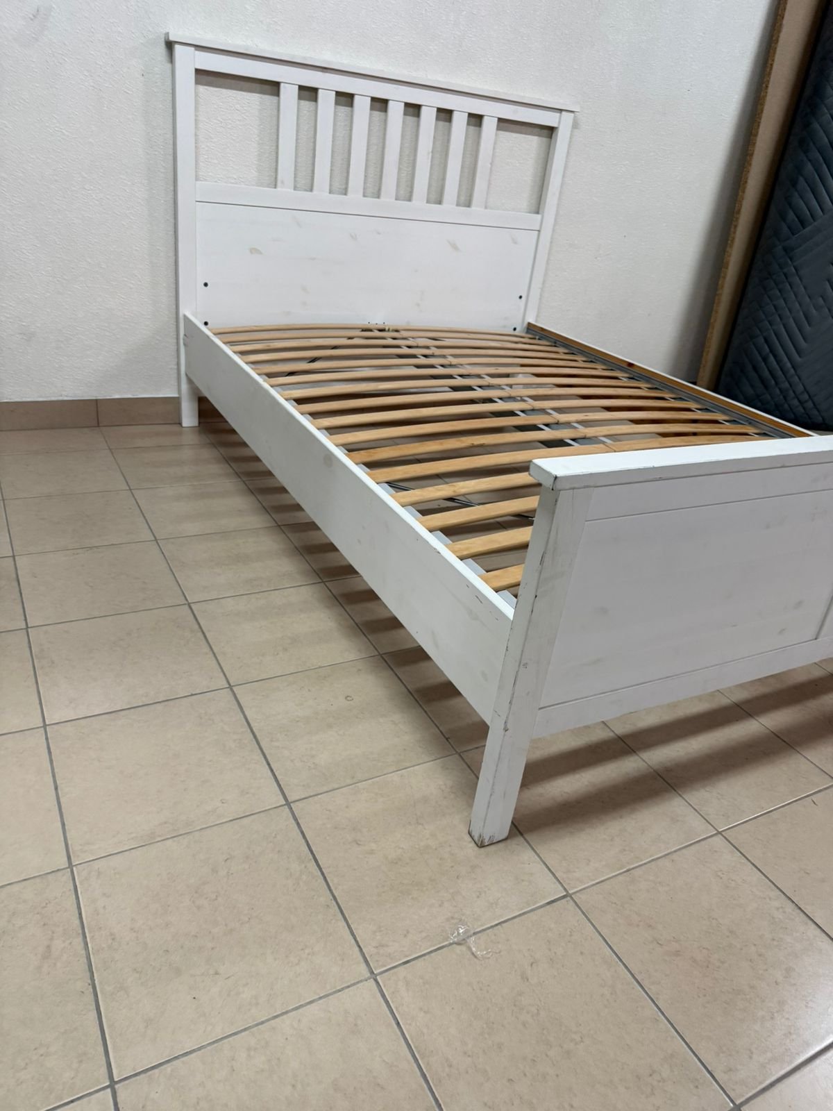 White IKEA bed 140x200 cm - Image 6