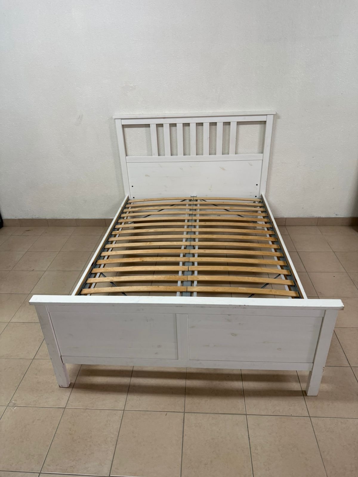 White IKEA bed 140x200 cm - Image 12