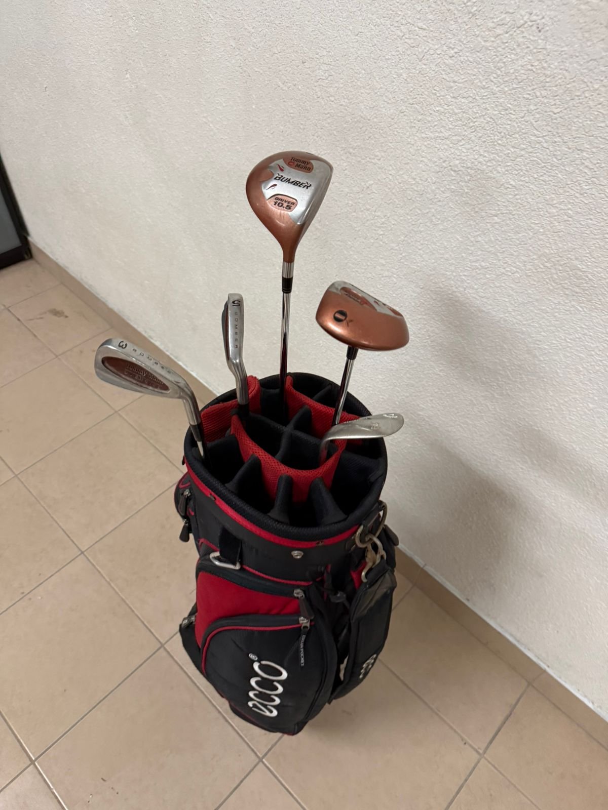 A complete set of golf clubs with a carrying case. - Image 13