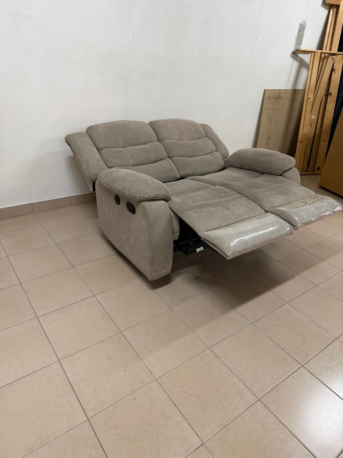 Home Centre Relaxing Sofa