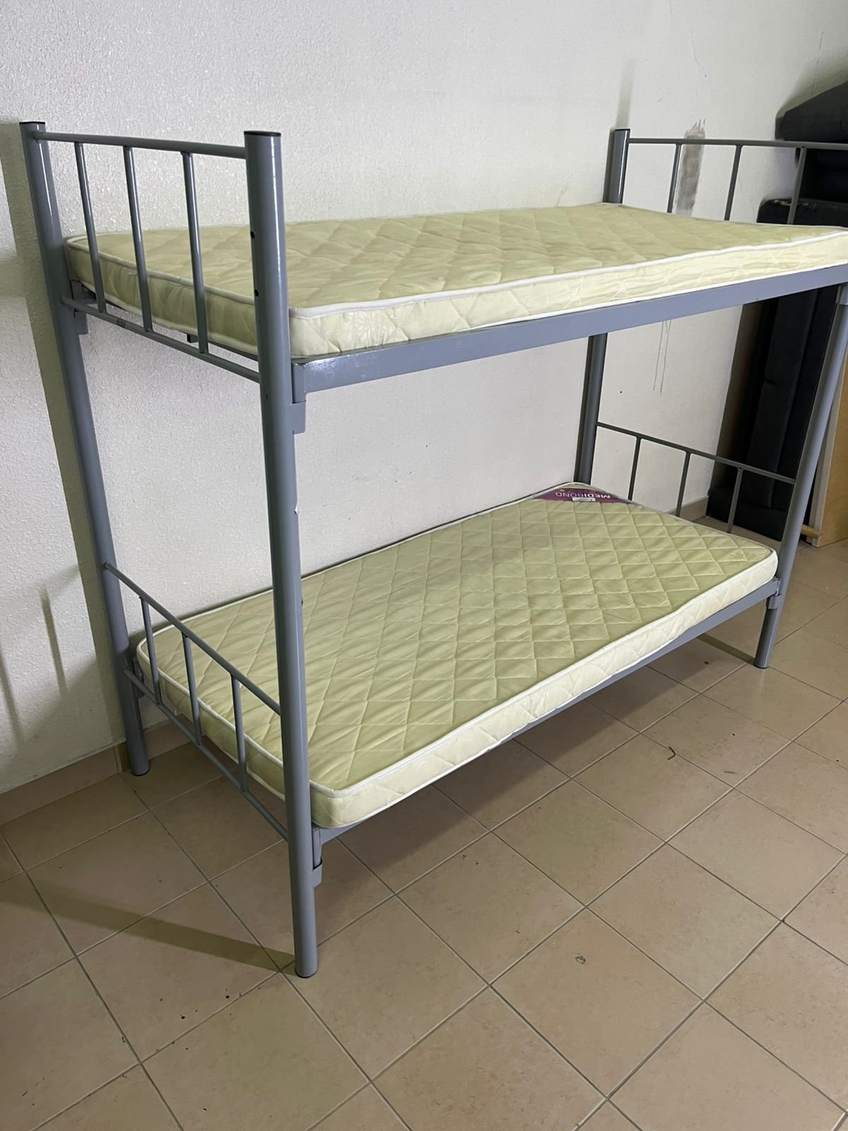 Metal bunk bed in gray - Image 5