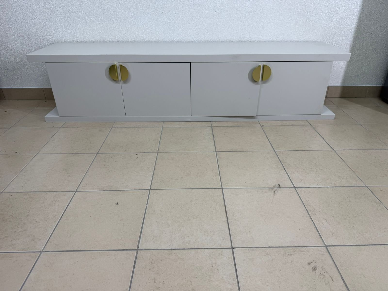 Home Centre TV stand - Image 2