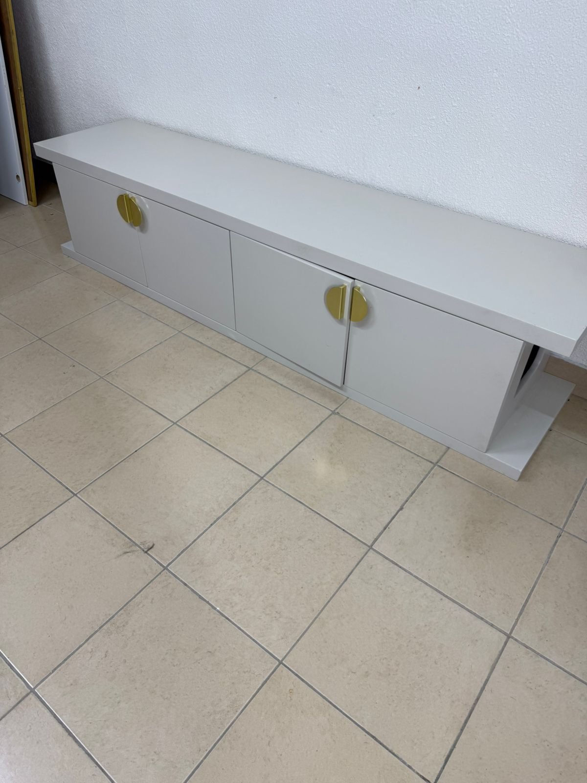 Home Centre TV stand - Image 4