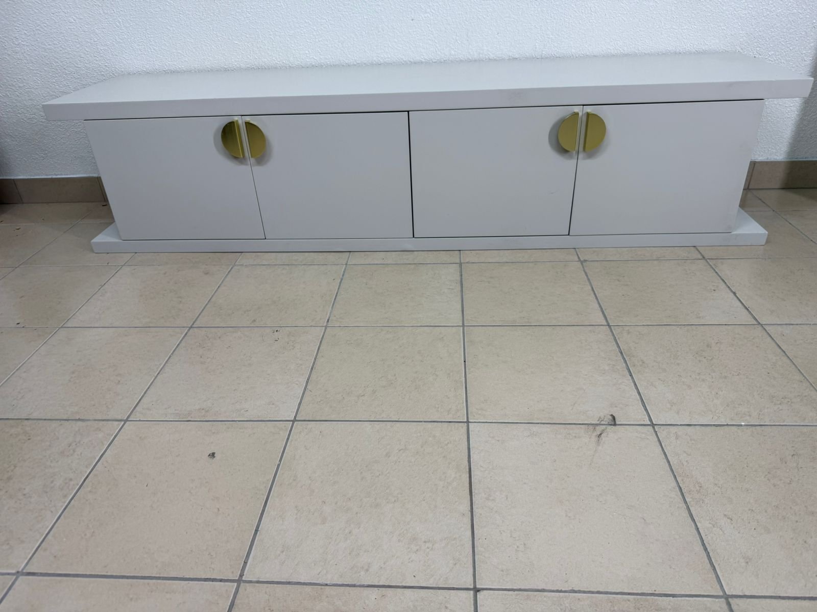 Home Centre TV stand - Image 15