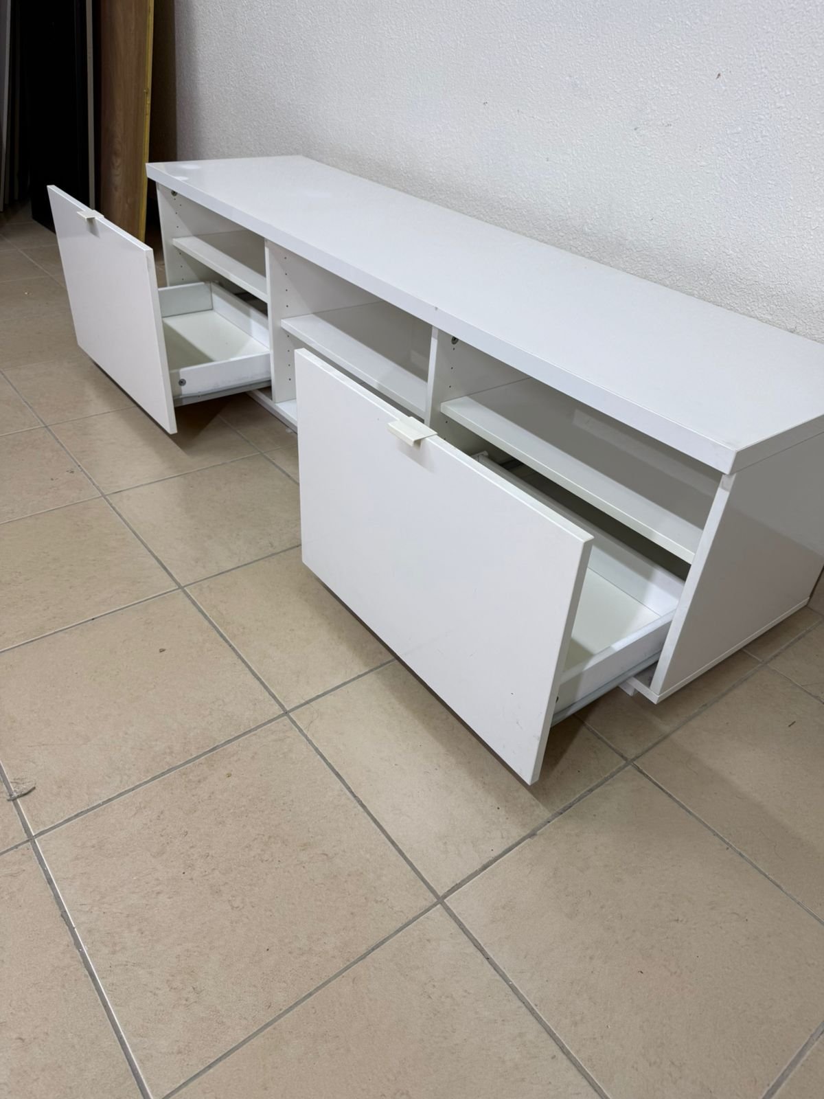 IKEA TV stand, glossy white - Image 5