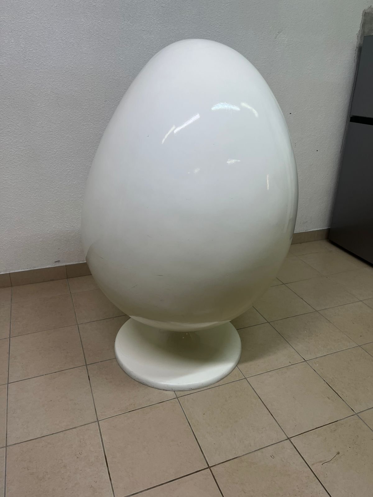 A famous chair known as the "ball chair" or "egg chair" - Image 5