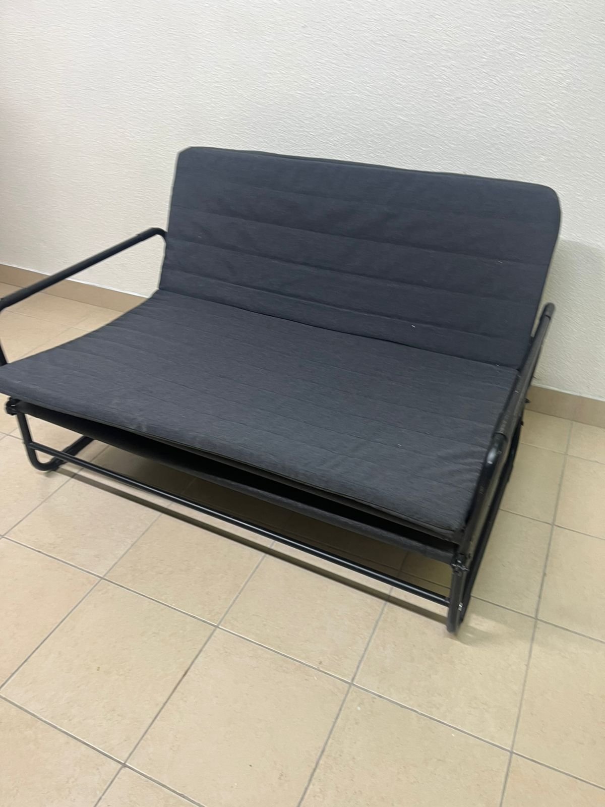 IKEA HAMMARN sofa bed in dark gray. - Image 4