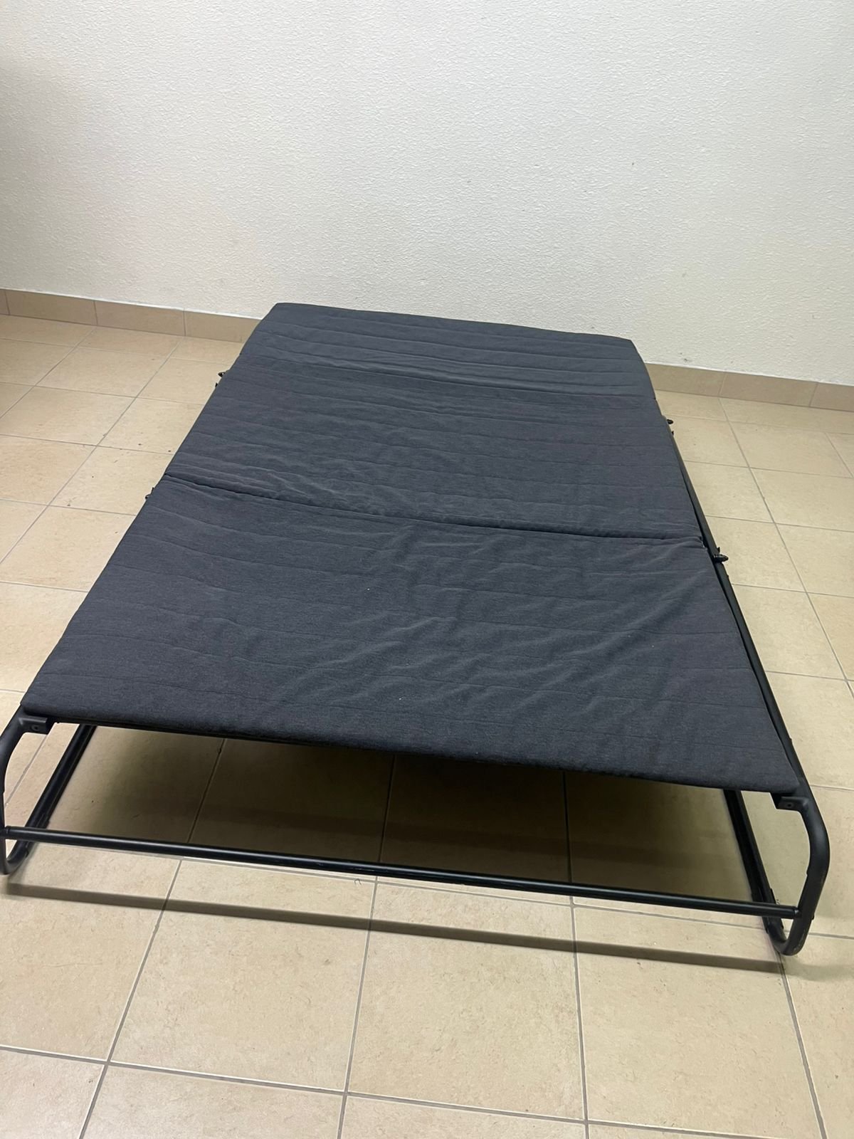 IKEA HAMMARN sofa bed in dark gray. - Image 7