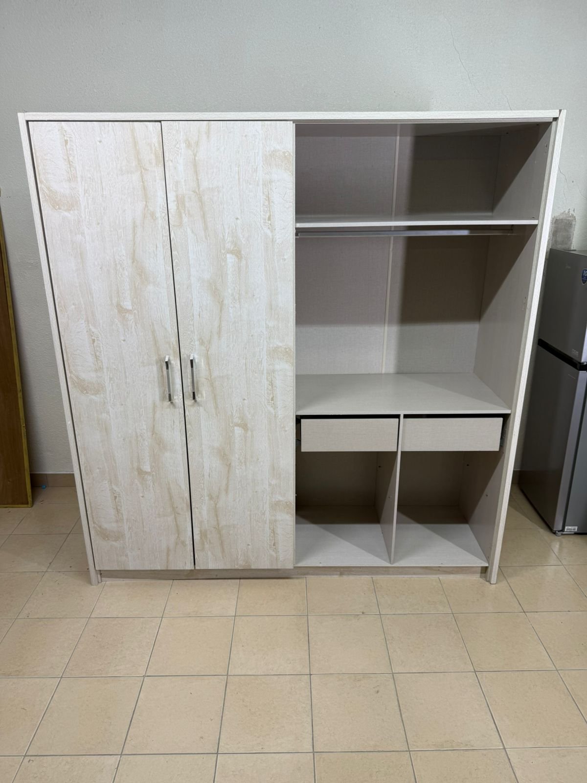 Wardrobe from Ban Emirates Furniture - Image 5
