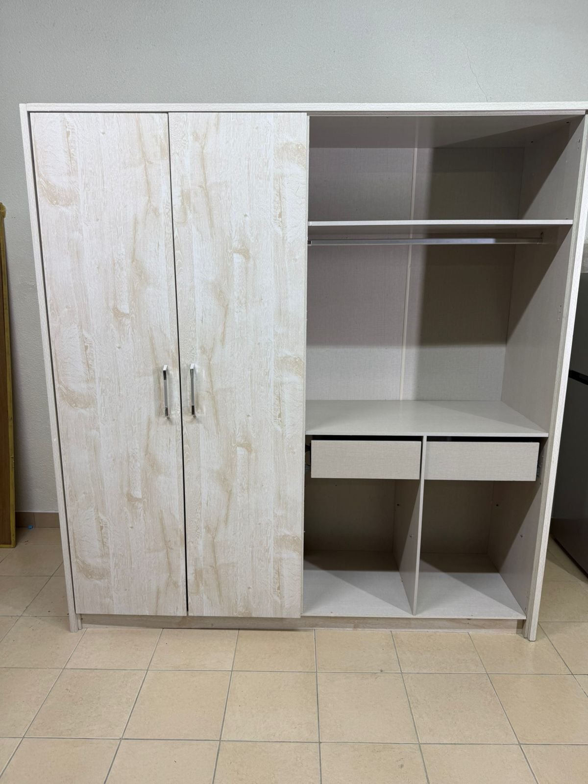 Wardrobe from Ban Emirates Furniture - Image 7