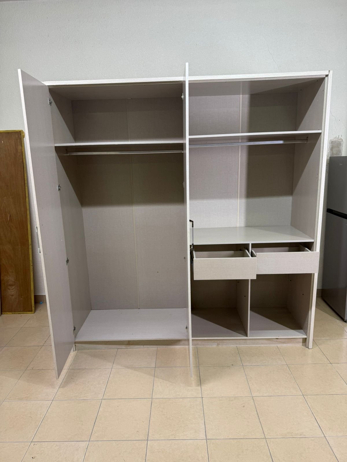 Wardrobe from Ban Emirates Furniture - Image 12