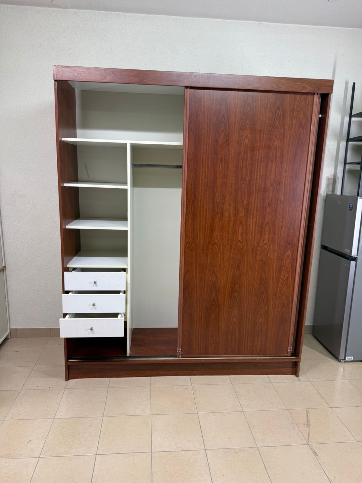 Wardrobe from Diwan Furniture - Image 8