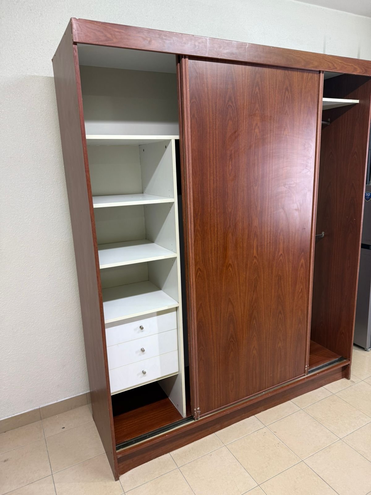 Wardrobe from Diwan Furniture - Image 11