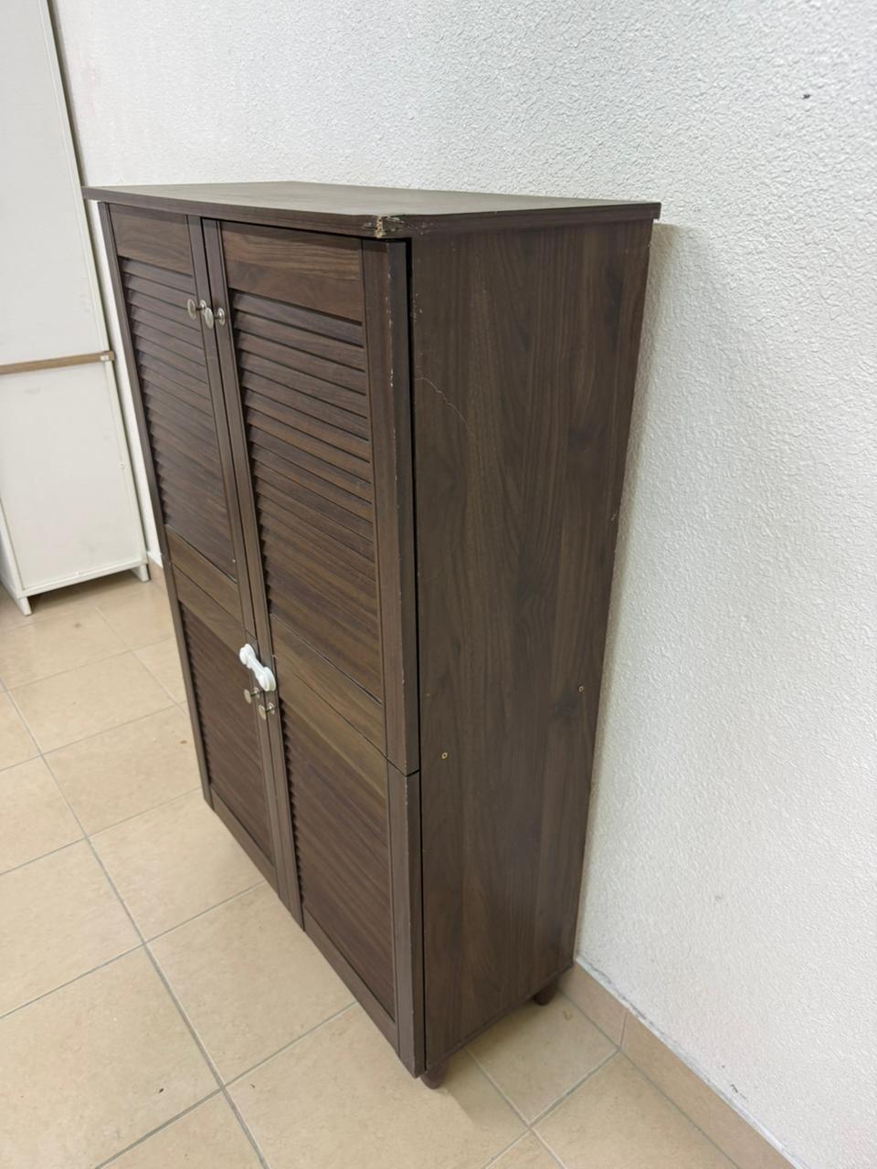 Home Centre four-door shoe cabinet - Image 8