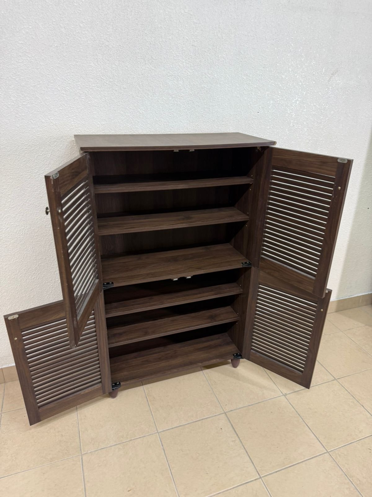 Home Centre four-door shoe cabinet - Image 13