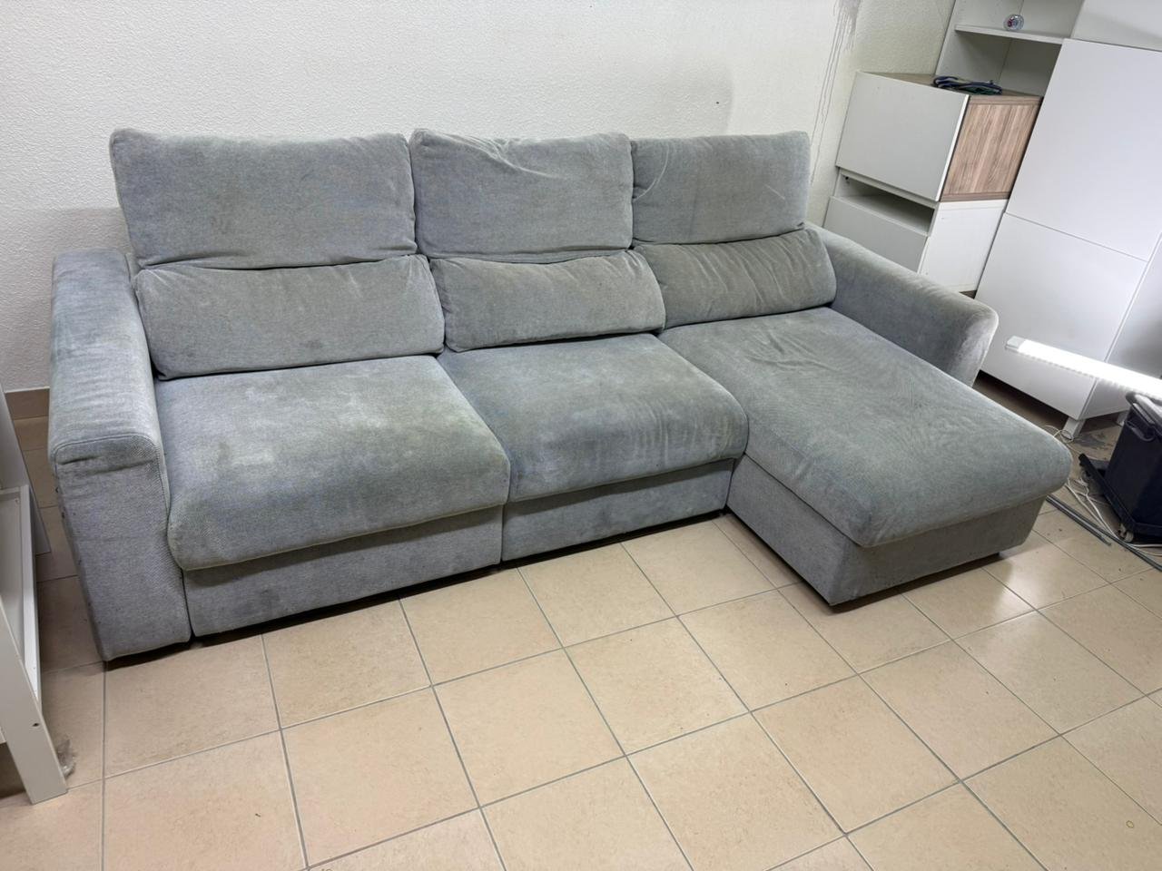 IKEA ESKILSTUNA three-seater sofa in gray - Image 5