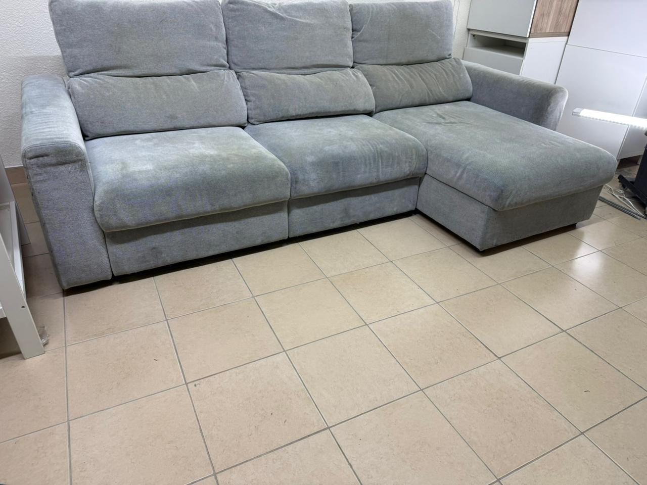 IKEA ESKILSTUNA three-seater sofa in gray - Image 4