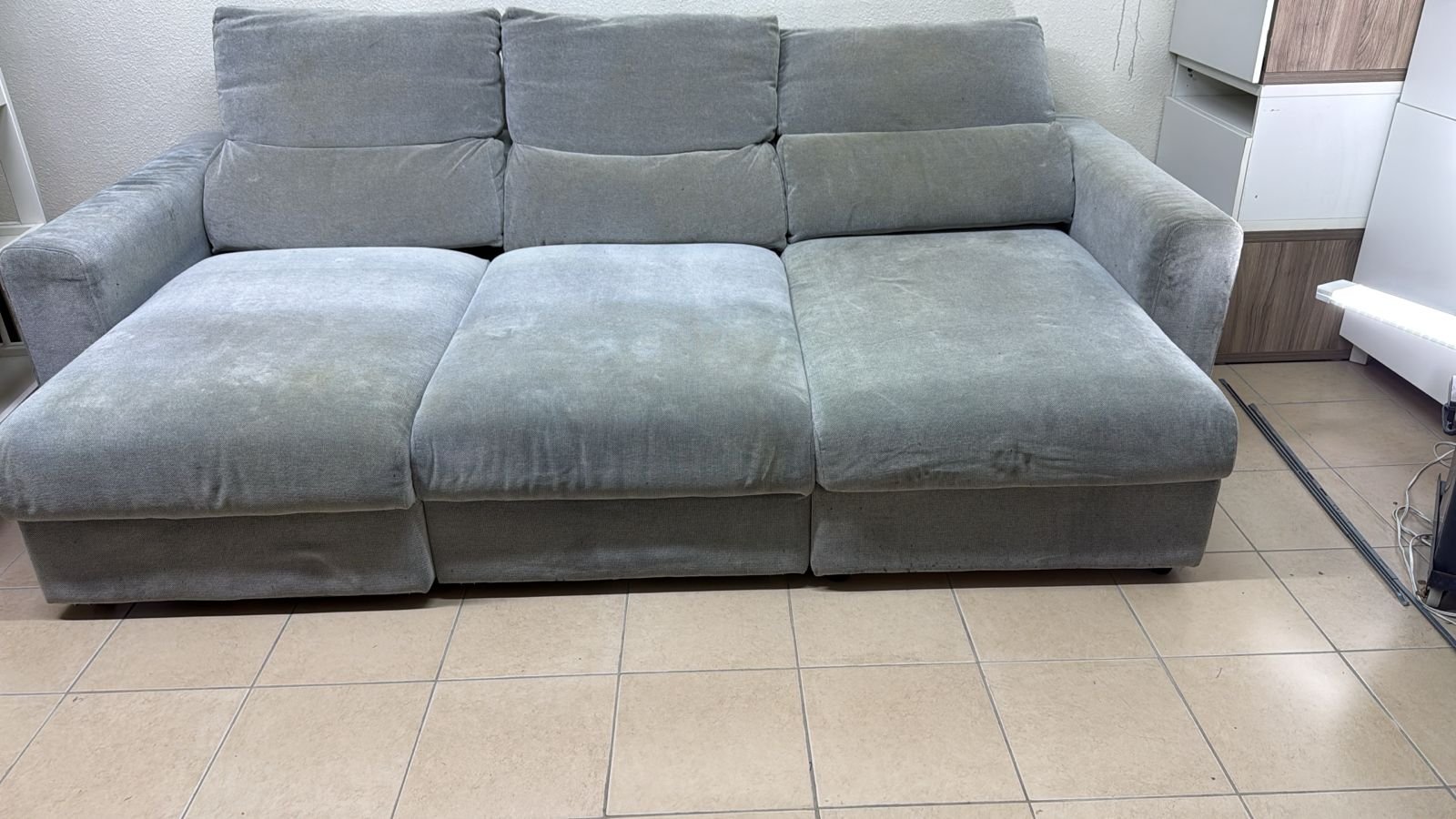 IKEA ESKILSTUNA three-seater sofa in gray - Image 13