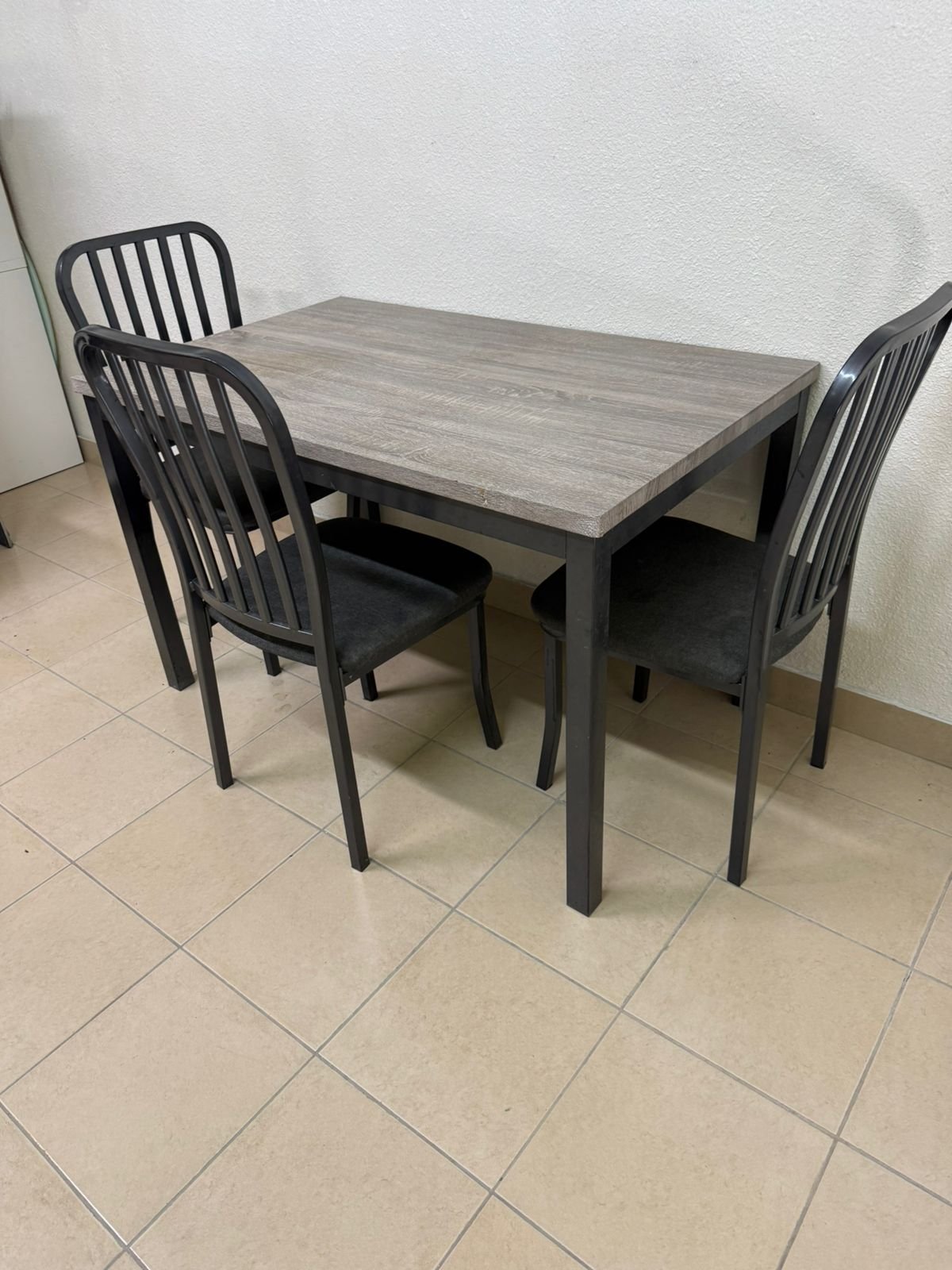 Dining table with 3 chairs - Image 6