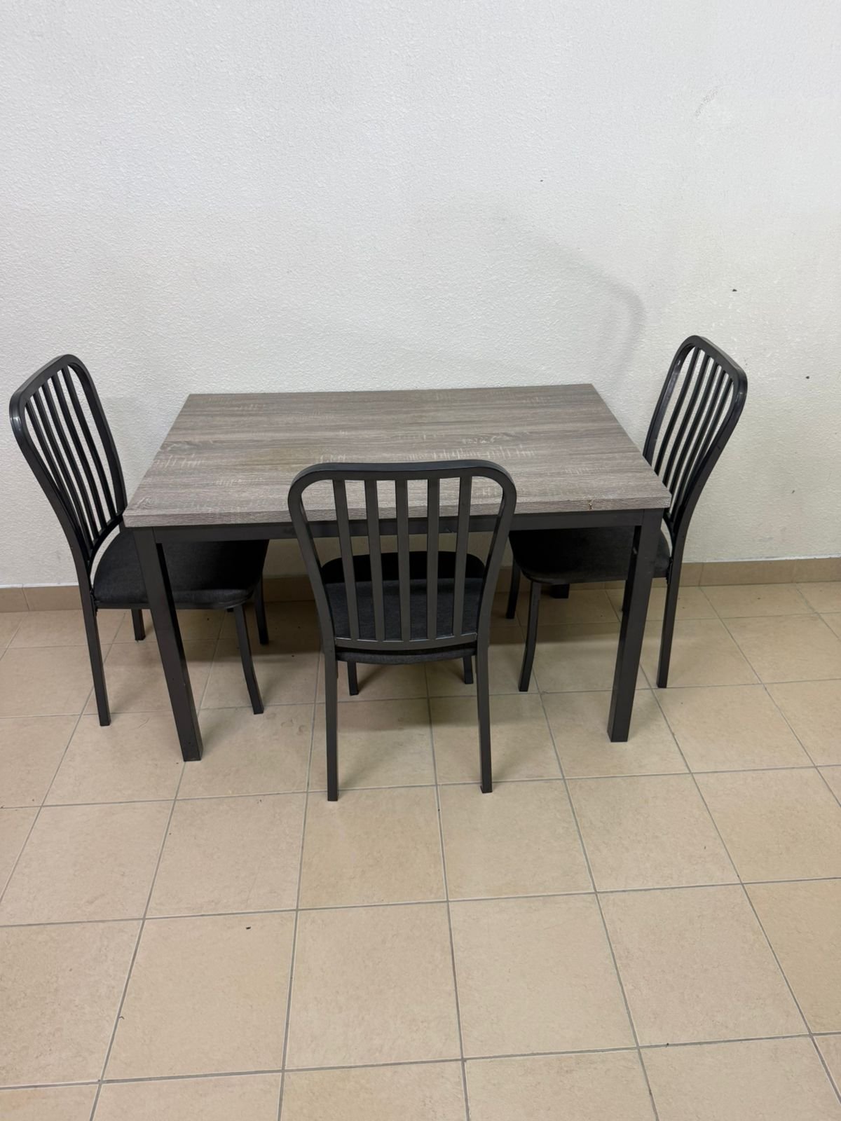Dining table with 3 chairs - Image 9