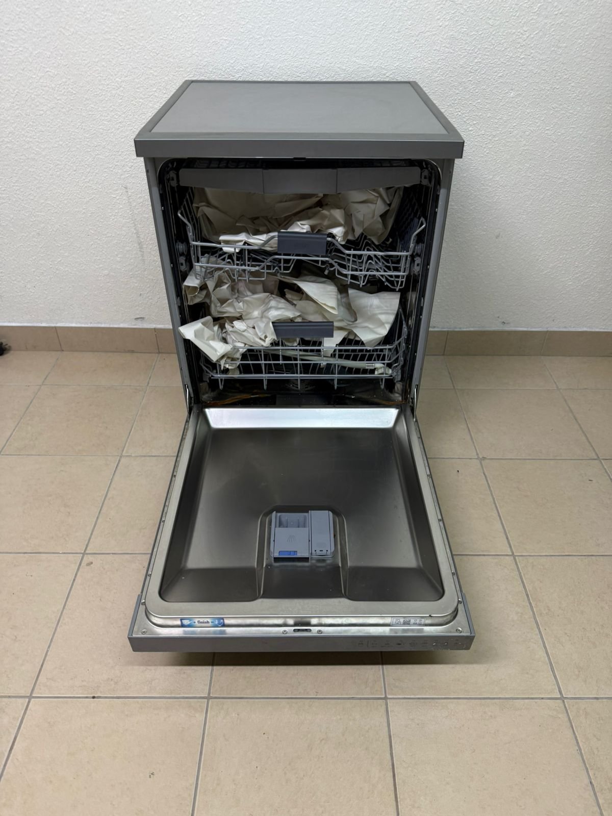 A freestanding dishwasher from Beko, featuring a silver color and modern design. - Image 5