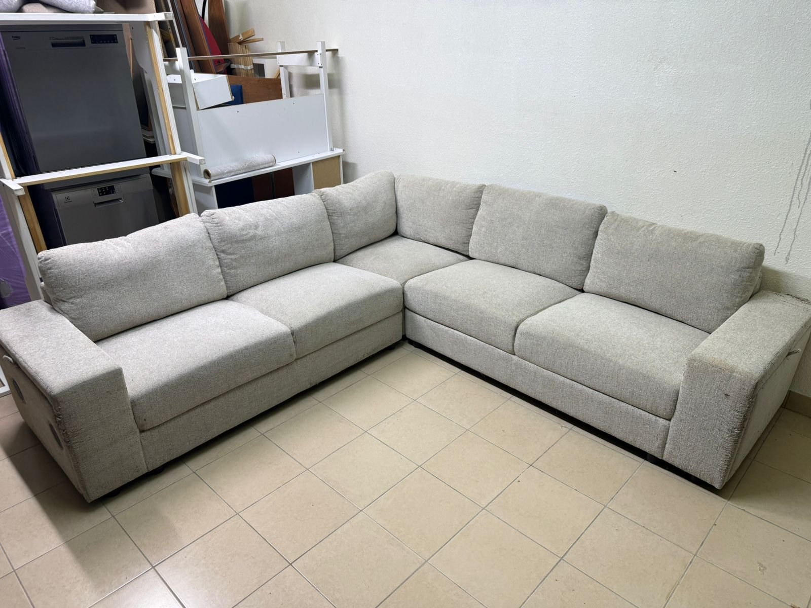 Light gray fabric sofa, intricate corner - Image 14