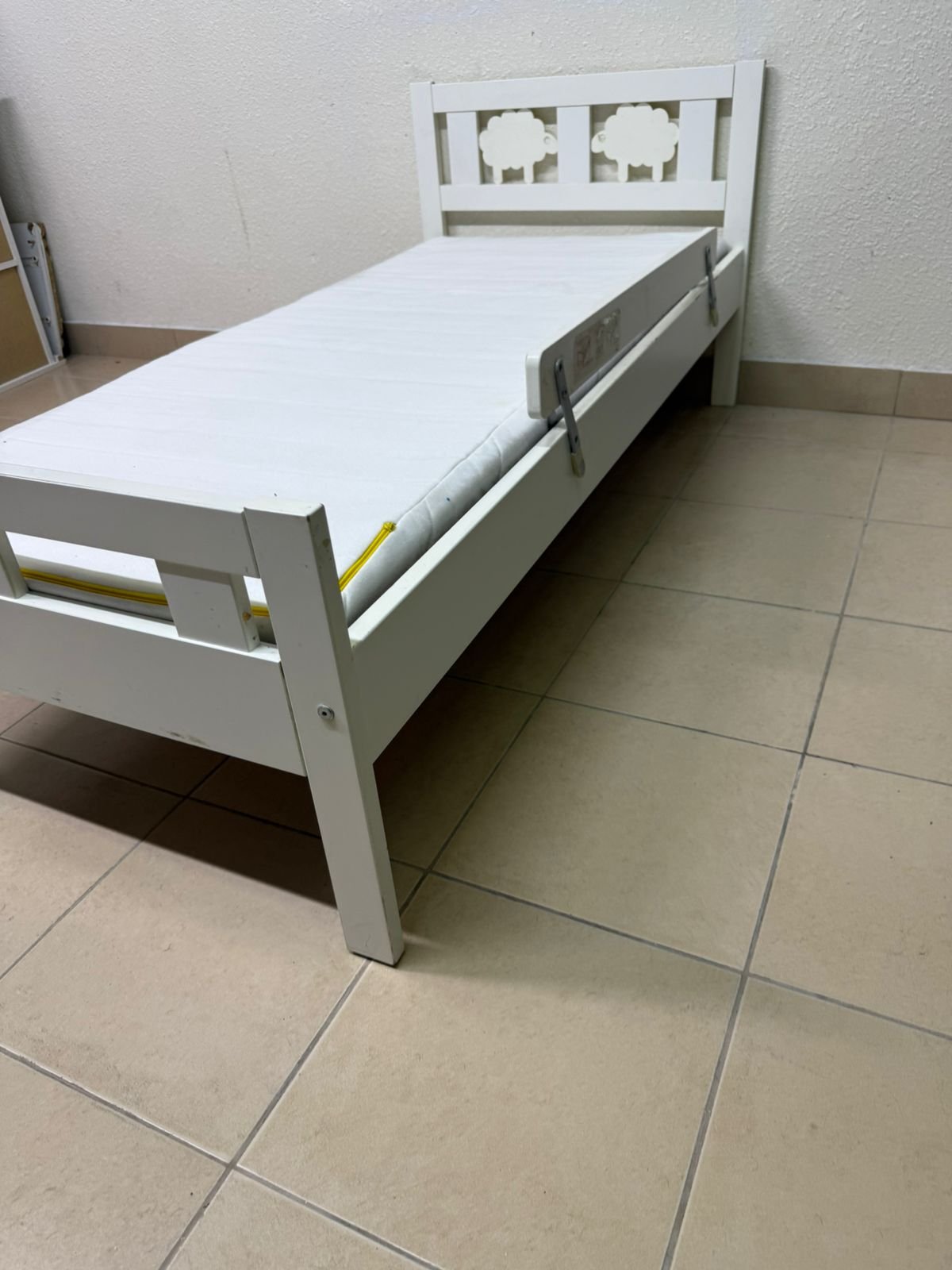 Children's bed for ages 5 to 15 - Image 4