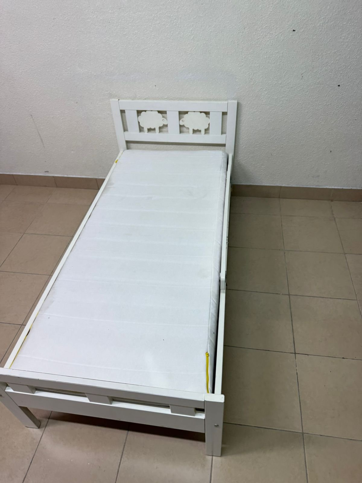 Children's bed for ages 5 to 15 - Image 7