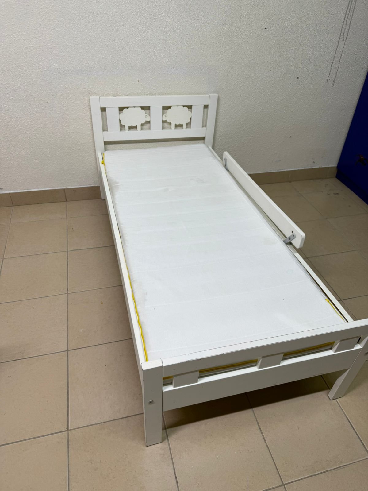 Children's bed for ages 5 to 15