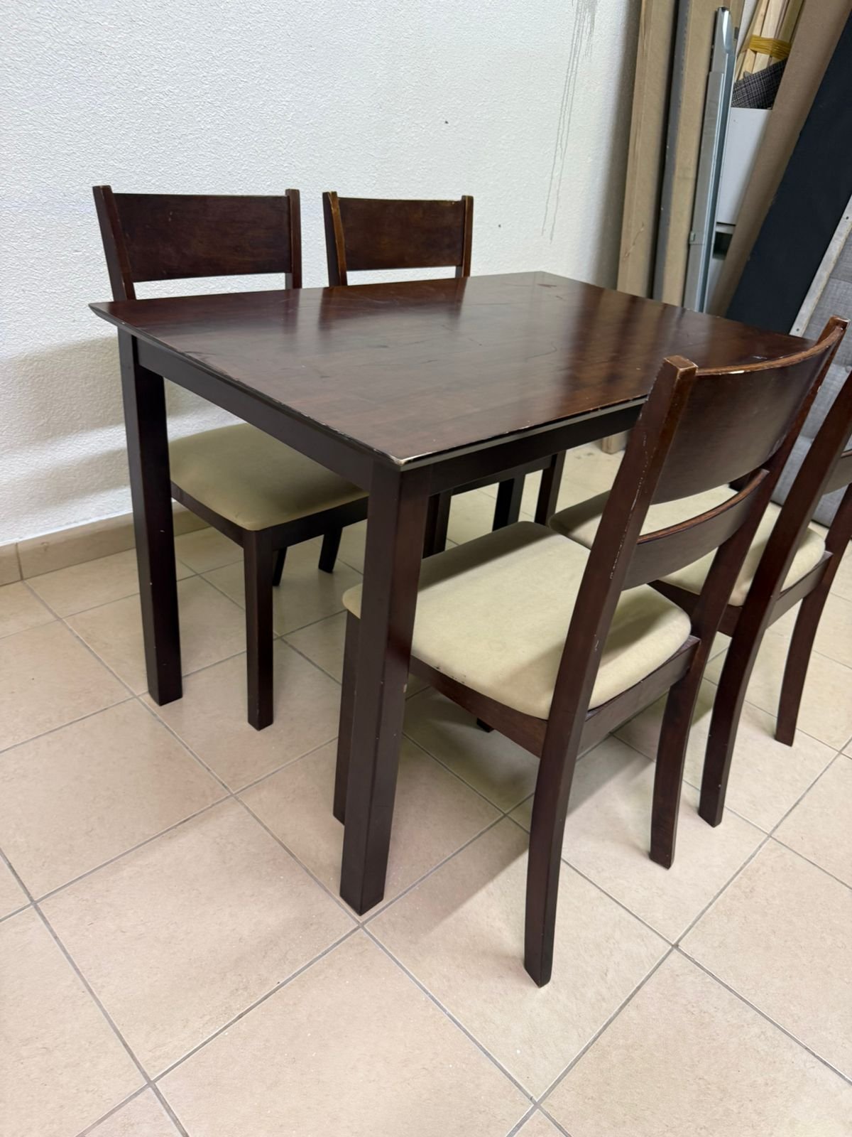 Dining table with 4 chairs - Image 9