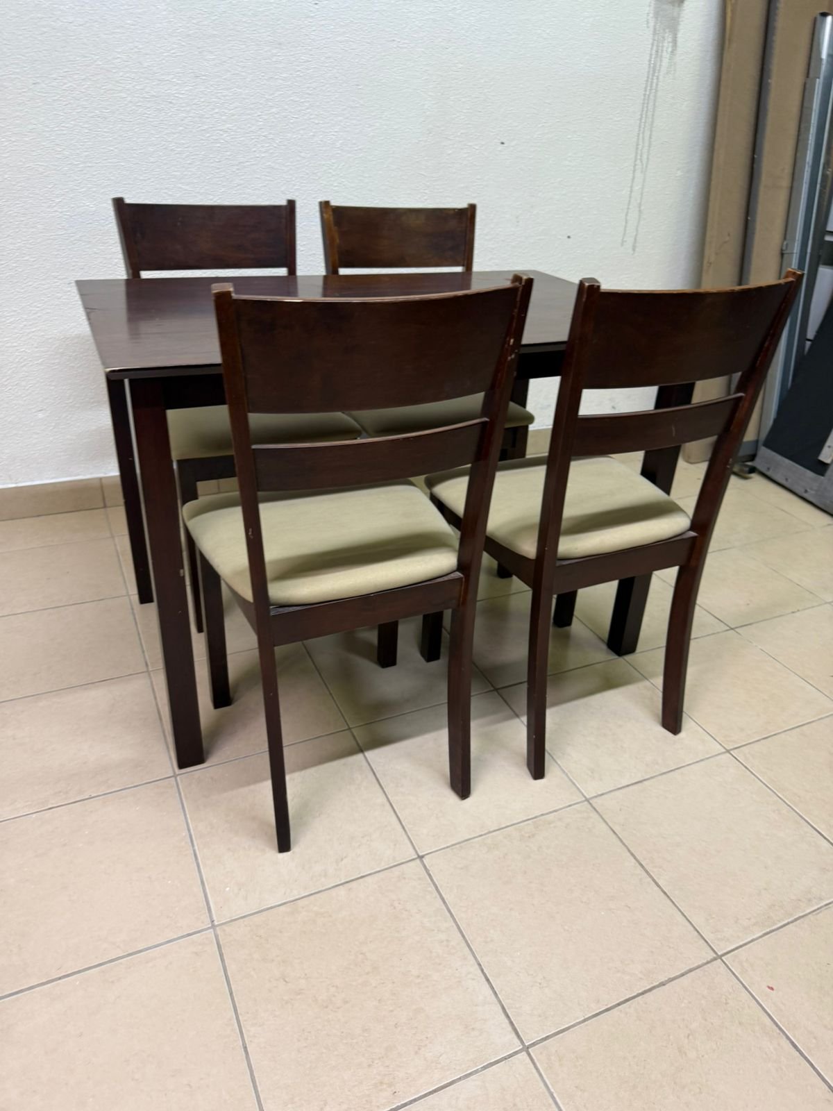 Dining table with 4 chairs - Image 3