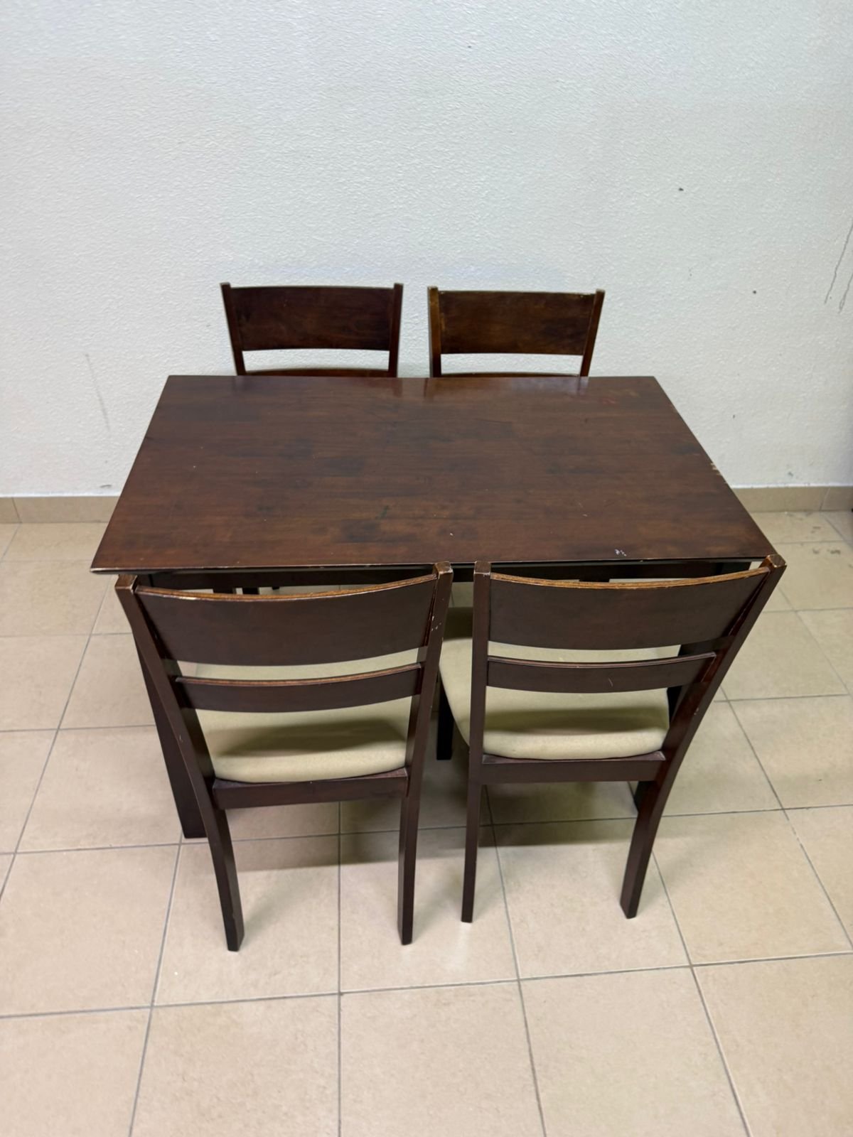 Dining table with 4 chairs - Image 2