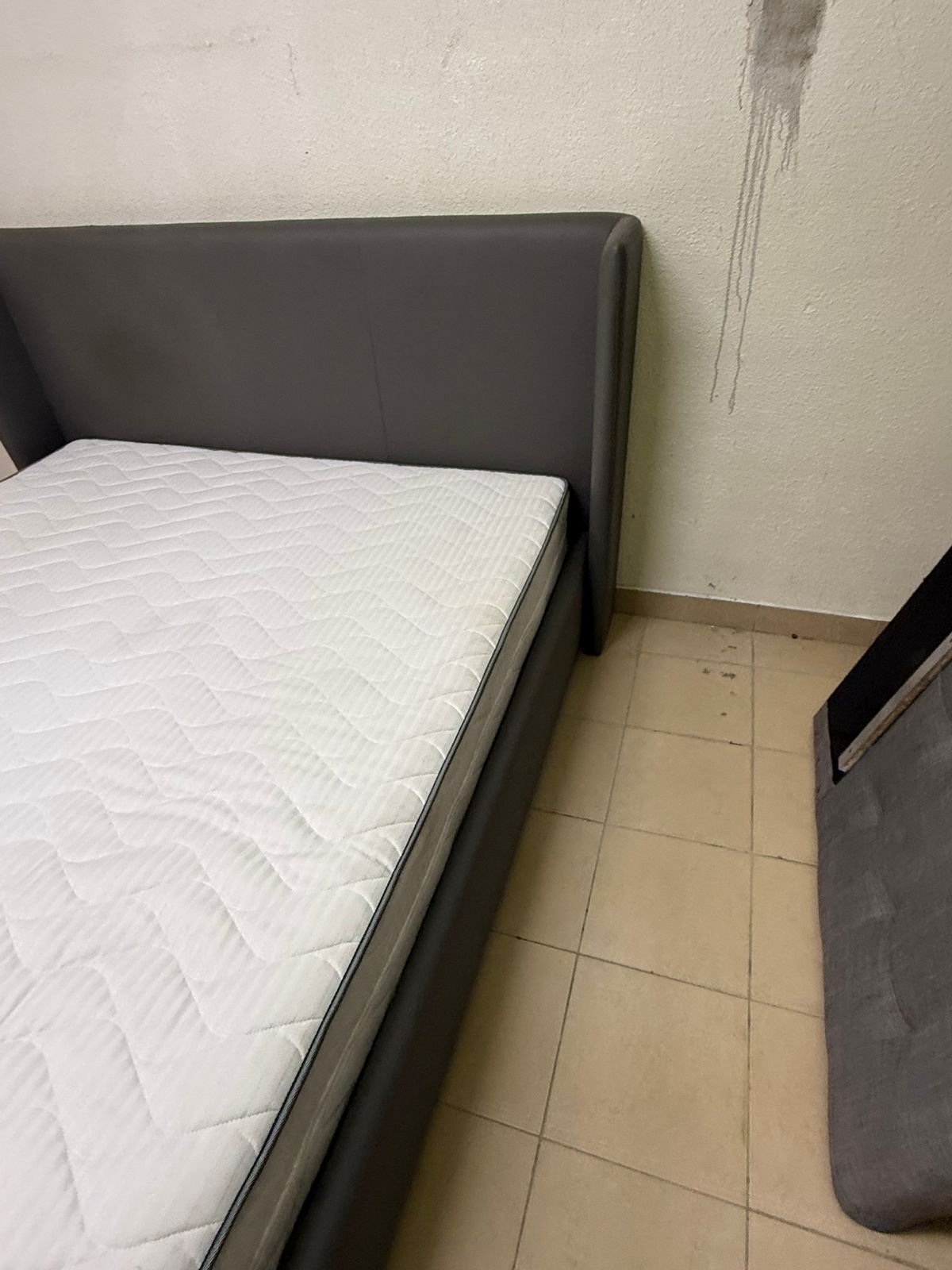 Bed with mattress from The One - Image 10