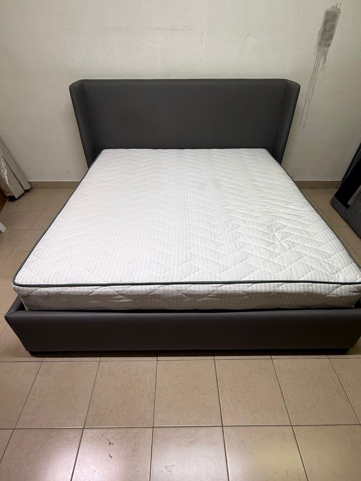 Bed with mattress from The One - Image 6