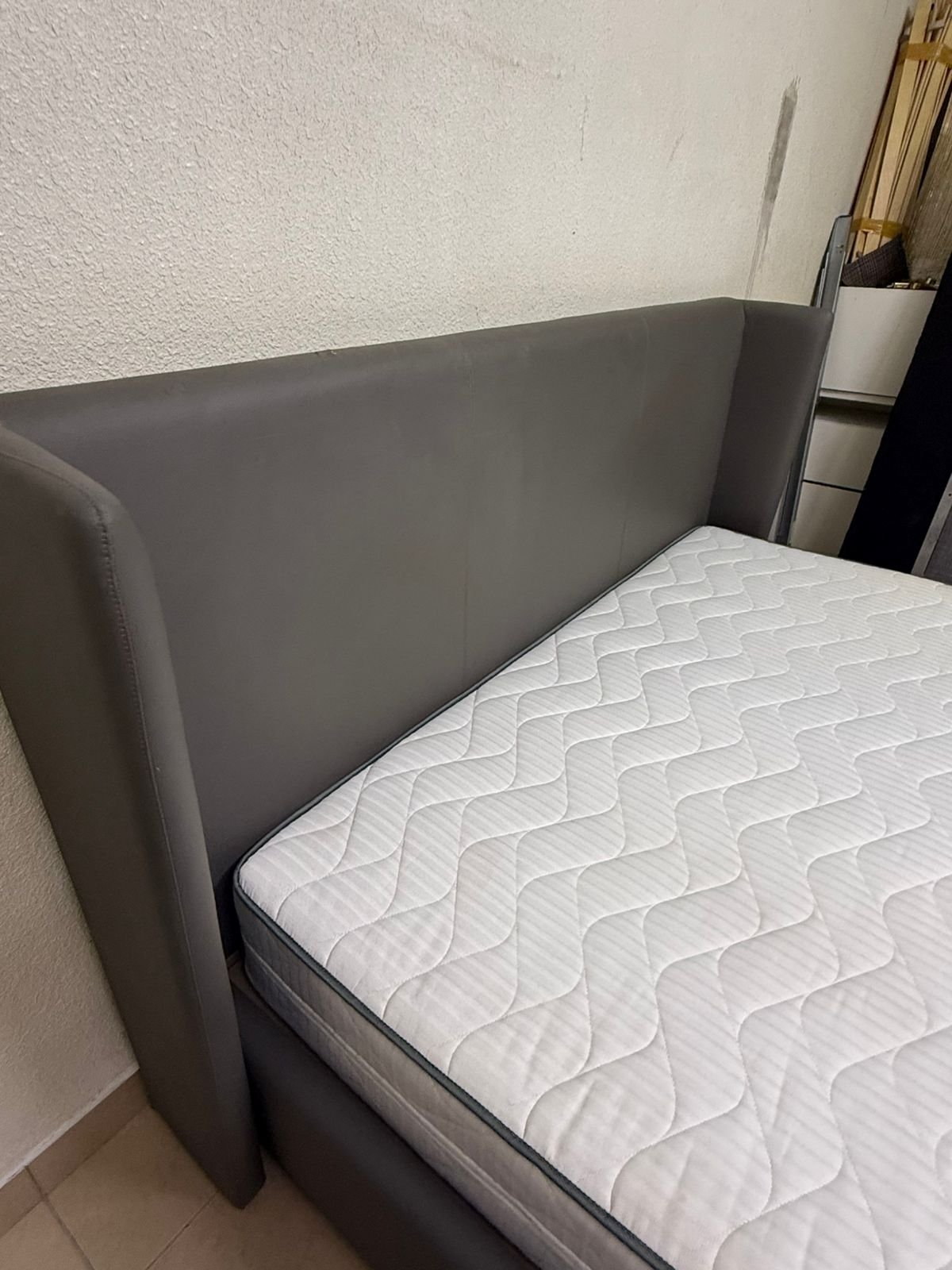 Bed with mattress from The One - Image 3