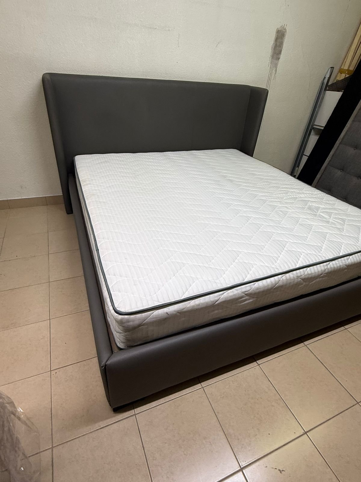 Bed with mattress from The One - Image 13