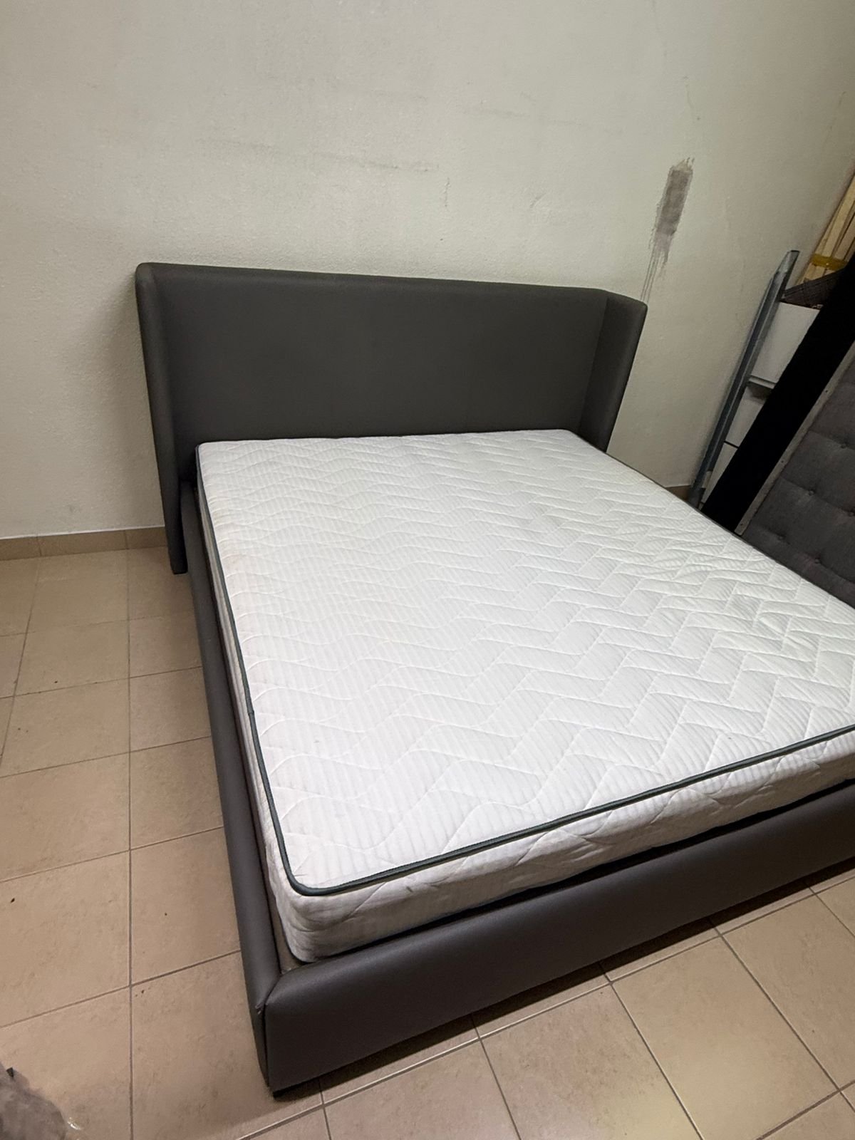 Bed with mattress from The One - Image 12
