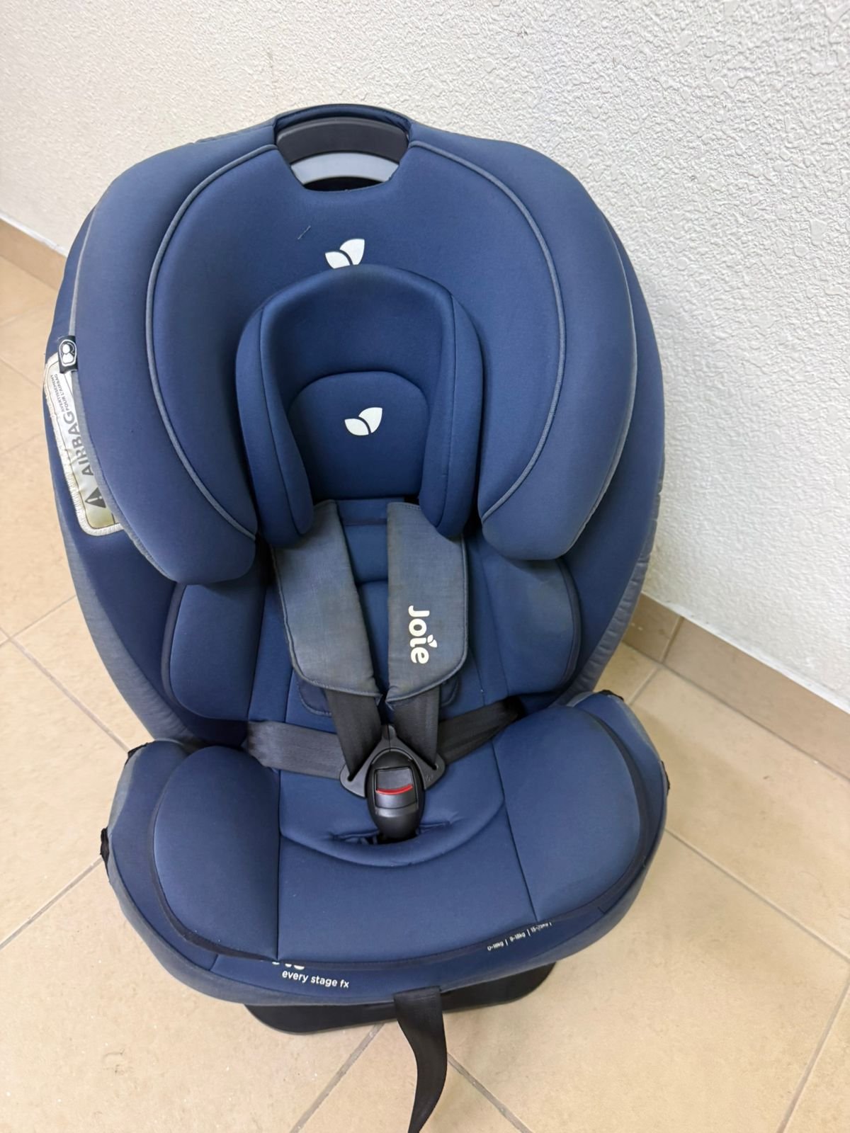 Joy brand car seat - Image 13