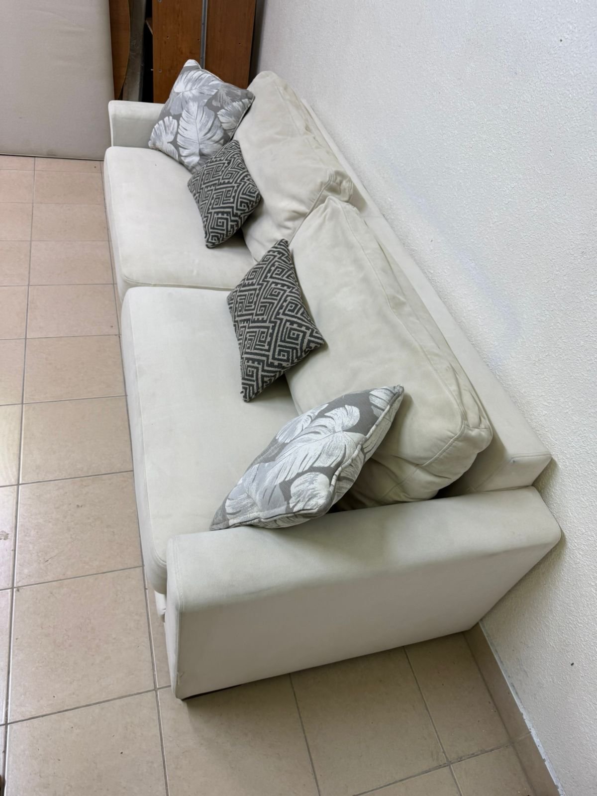 Home Centre 3-seater sofa - Image 11