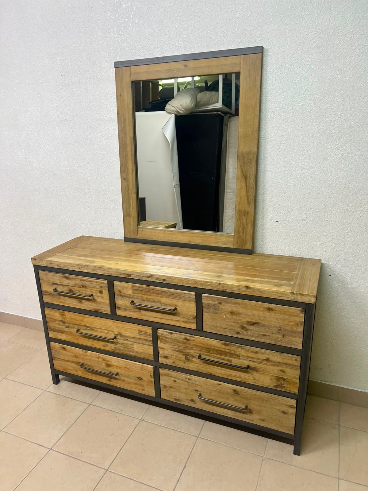 Homes r Us dressing table with 7 drawers and mirror, - Image 13