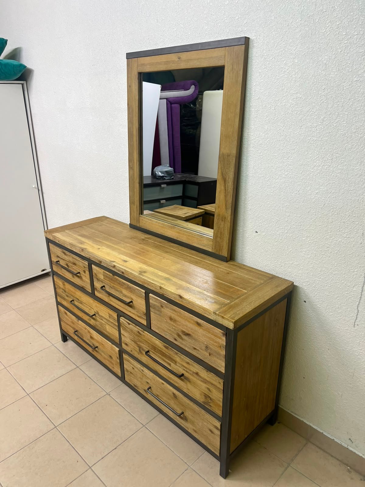 Homes r Us dressing table with 7 drawers and mirror, - Image 15