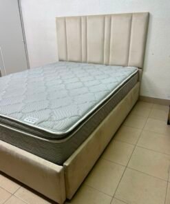 Bed 150x200 cm